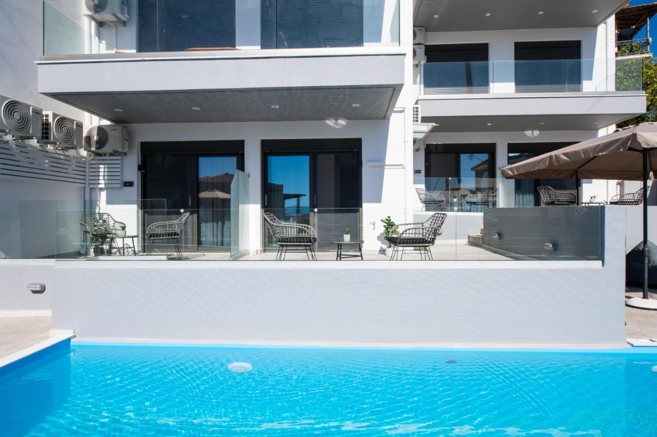 Clelia'S And Dione'S Design Studios Swimming Pool Νικιάνα Εξωτερικό φωτογραφία